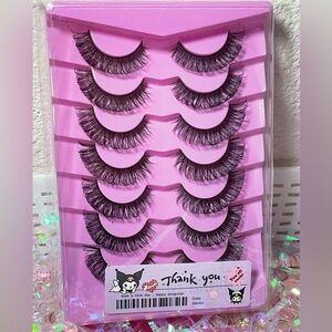 False eyelashes